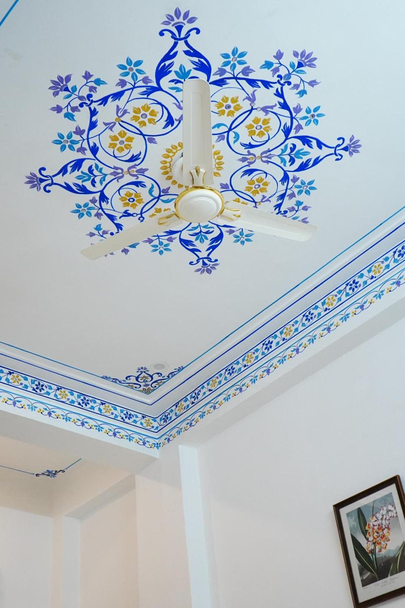 Rising Shemesh Home Stay Udaipur Exterior foto